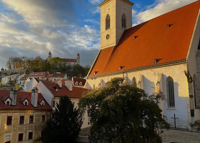 Csaky Palace 11 * Bratislava